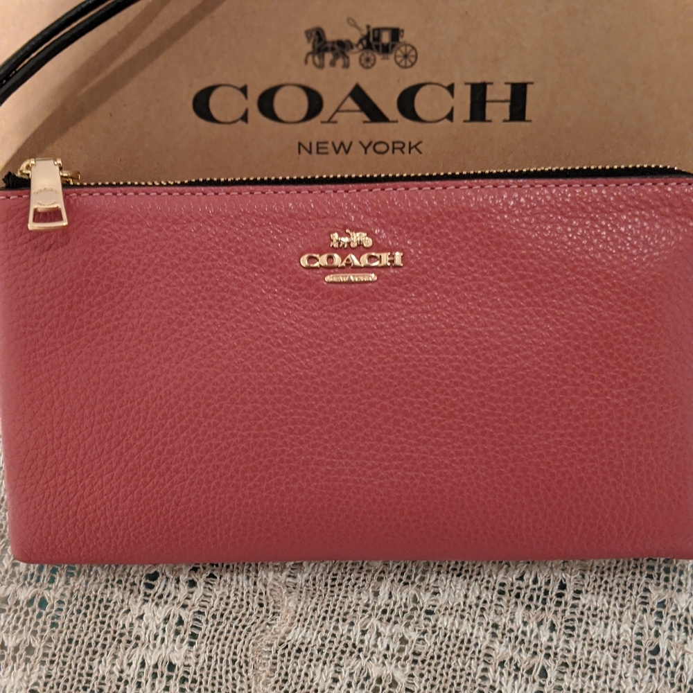 NWT Coach Double Zip Wallet